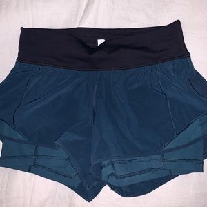 Lululemon - Shorts w/ built in spandex